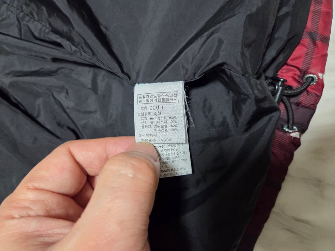 노스페이스 여성 체크 700 구스다운 눕시 패딩 상품이미지9