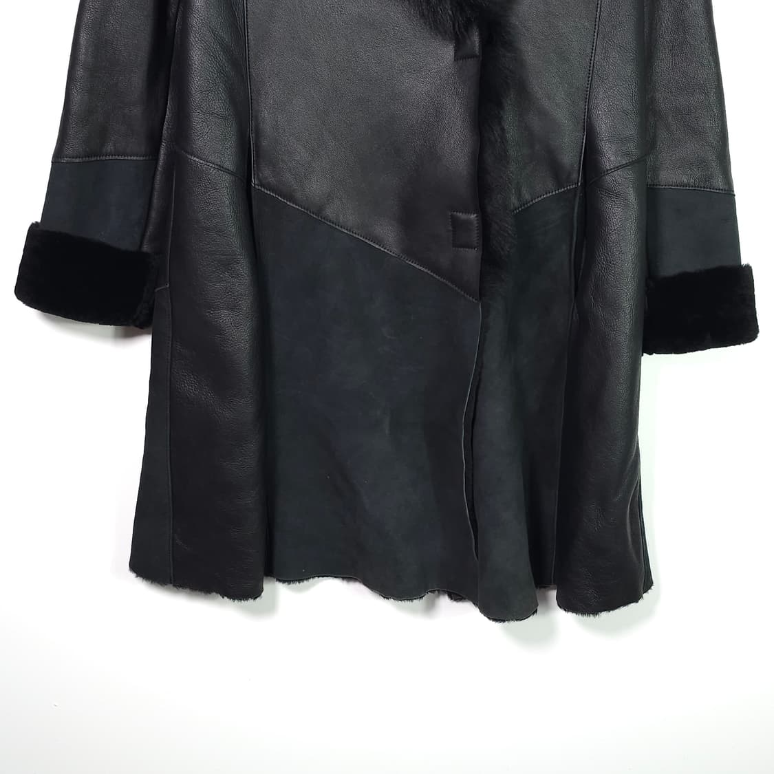 DEMOO PARKCHOONMOO 무스탕 코트 상품이미지3