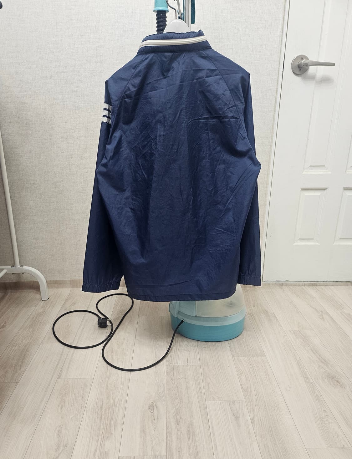 (95~100)M☆초대장급☆아디다스 80's서독제[네이비]트랙탑바람막이 상품이미지8