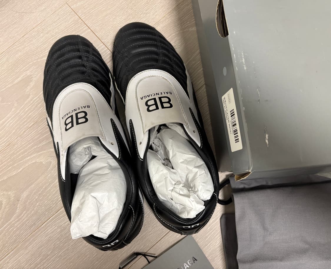 발렌시아가 젠 스니커즈 41 상품이미지2