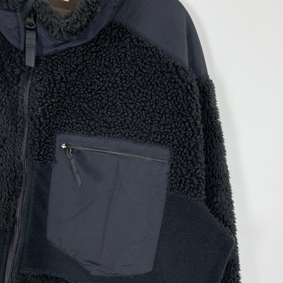 유니클로 엔지니어드가먼츠 플리스 쉐르파 자켓 상품이미지3
