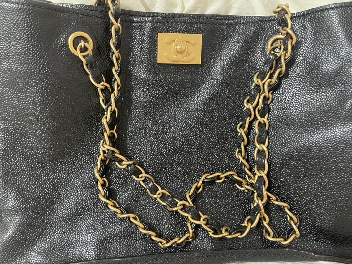 20년 빈티지 샤넬 캐비어 레더 금장 숄더백 상품이미지4