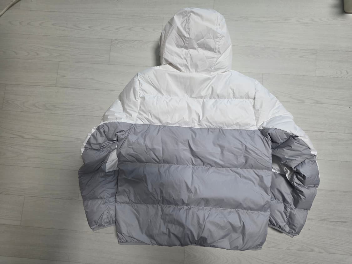 나이키 스톰핏 윈드러너 패딩 XL사이즈 상품이미지3