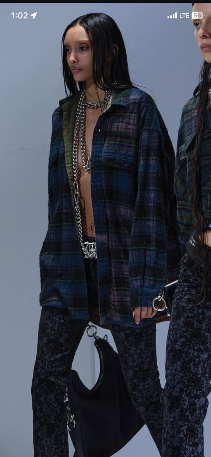 삽니다!) r13 드랍넥 셔츠 브라운 or 네이비 M사이즈 상품이미지2