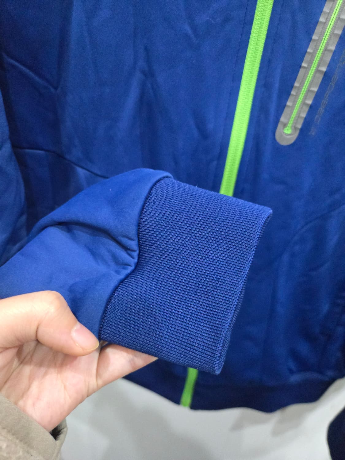 (100,L) asics 아식스 기모 점퍼! 뜨뜻한 점퍼! 상품이미지3