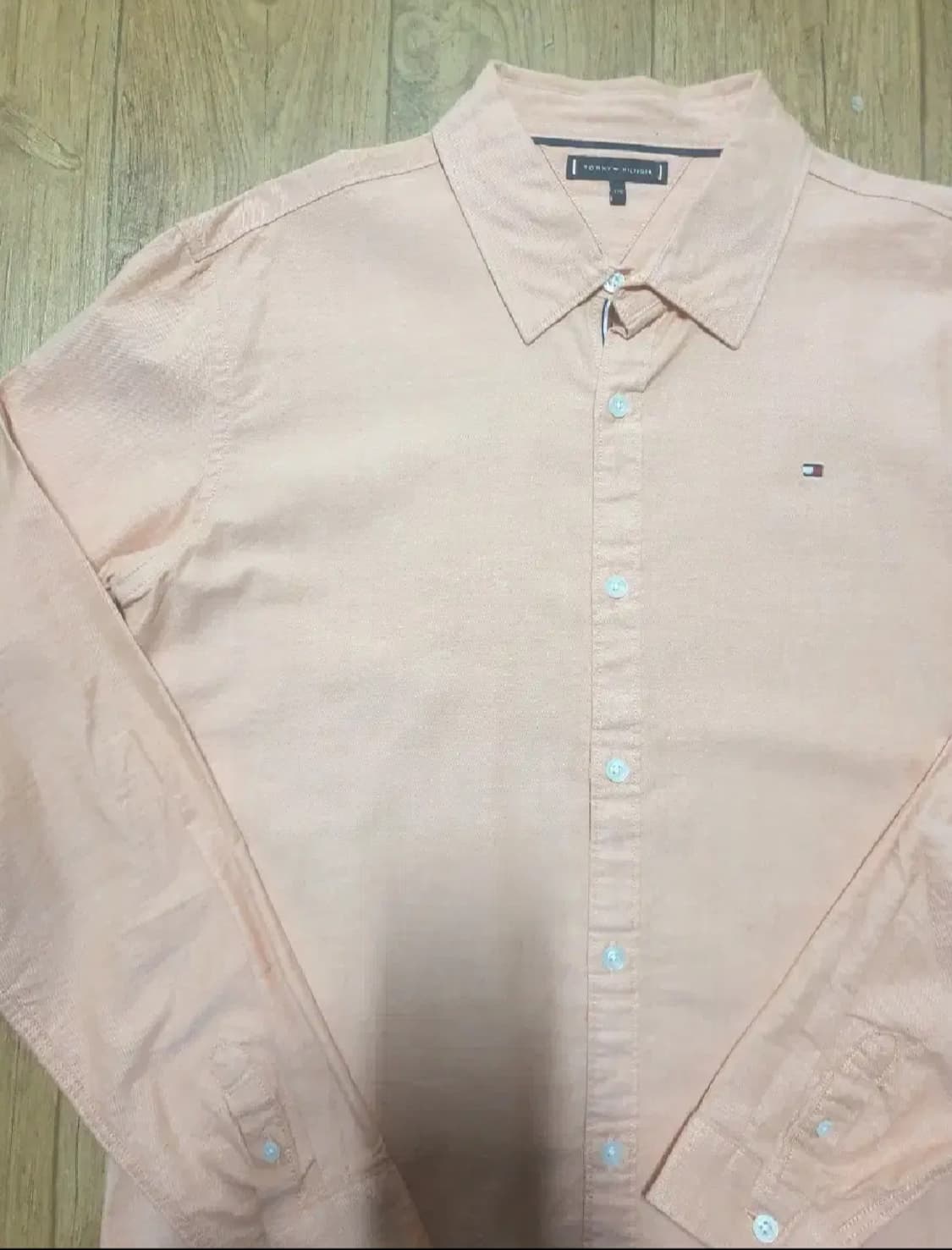 타미힐피거 남방셔츠 95~100 사이즈입니다 상품이미지4