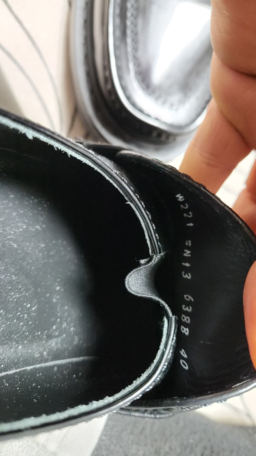 우영미 22시즌 블랙 로퍼 40사이즈 255~260 상품이미지4