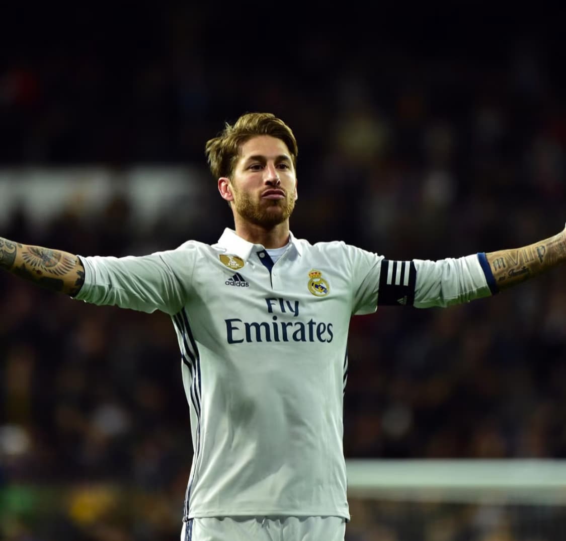 16-17 레알마드리드 홈킷 라모스 긴팔유니폼 XL 상품이미지9