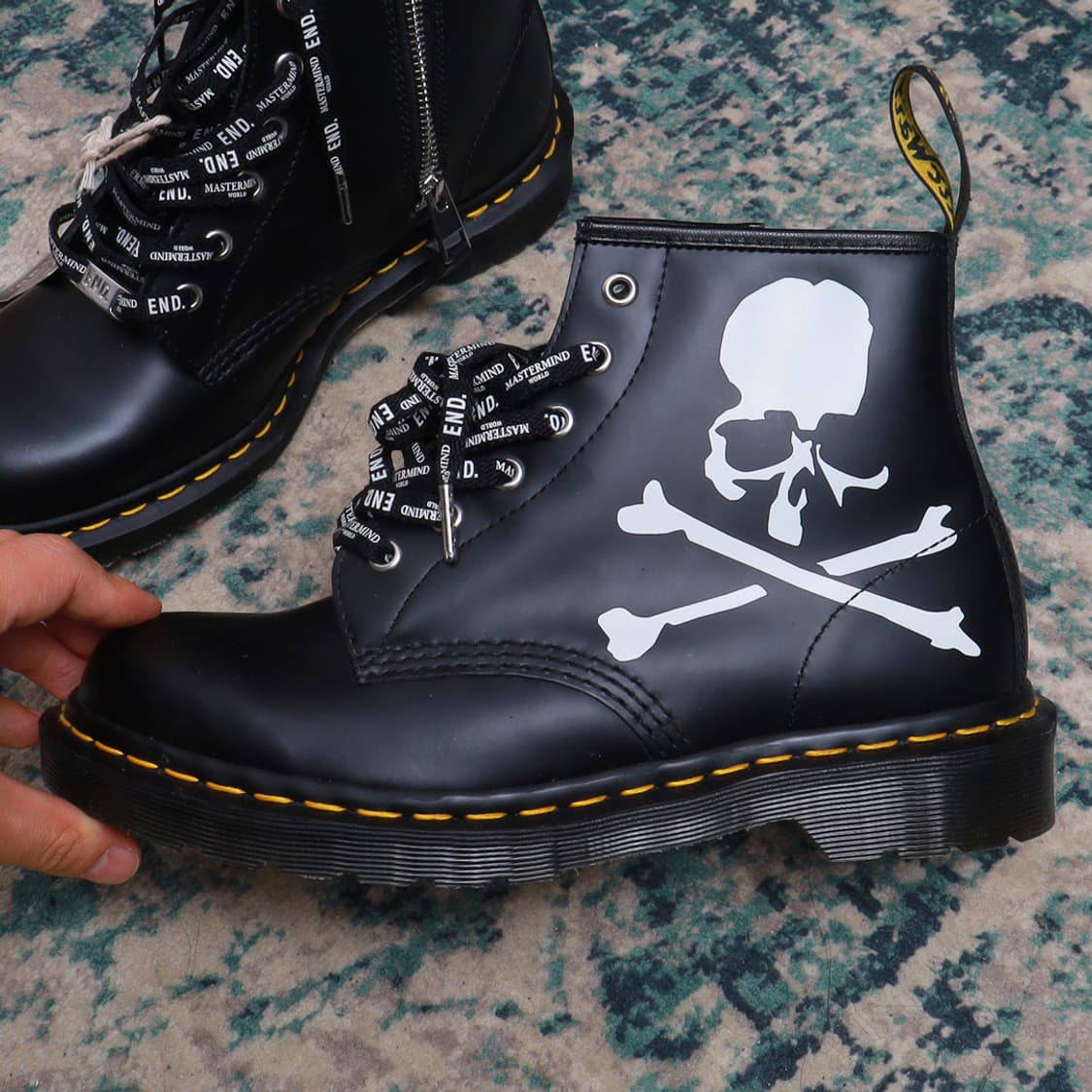 Dr. Martens 닥터마틴 마스터마인드 101 6홀 부츠 정품 상품이미지2