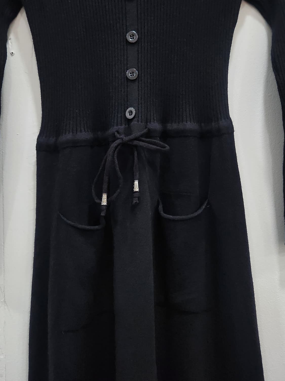 [55] VINE 바인 블랙 울 니트 롱 원피스 55사이즈 상품이미지3