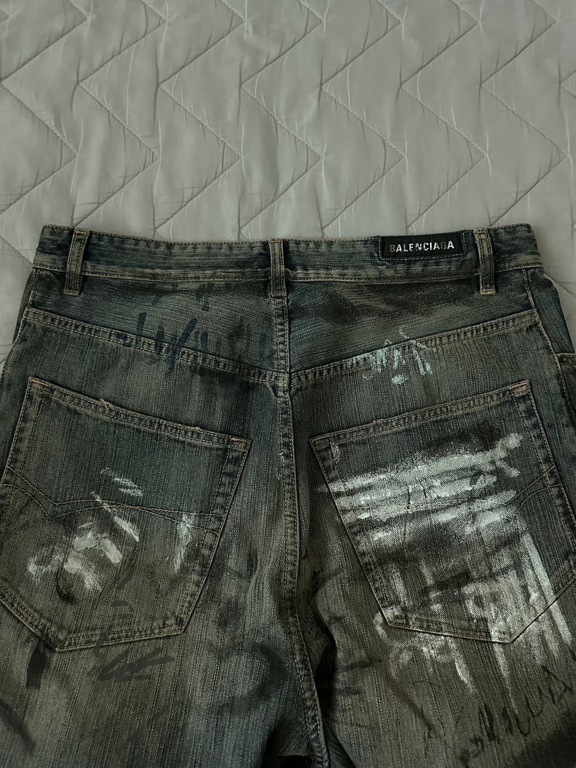 발렌시아가 그래피티 데님 팬츠 상품이미지5