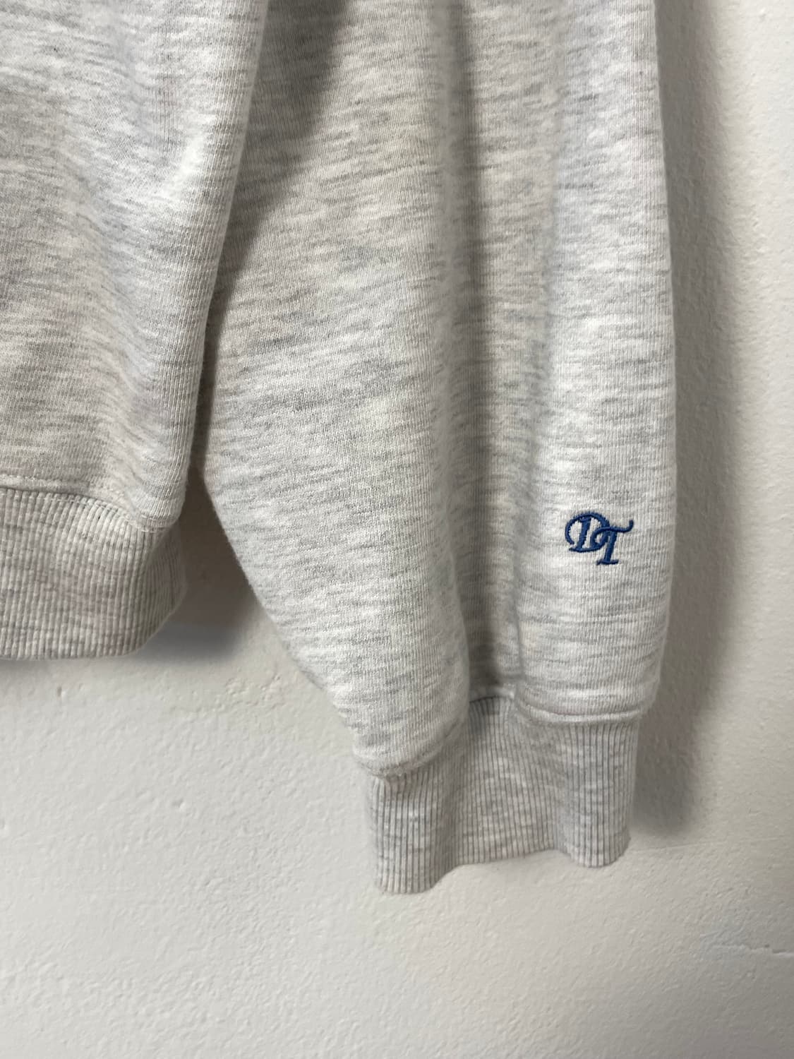 던스트 반집업 맨투맨  상품이미지6