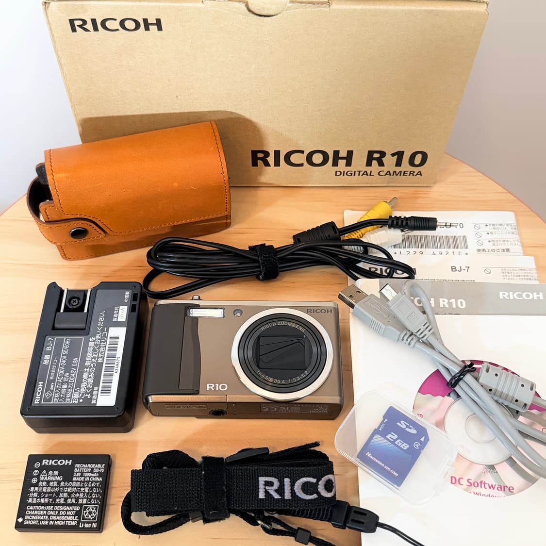 ✨레어 <A+급>풀세트 박스✨  Ricoh 리코 R10 브라운 상품이미지2