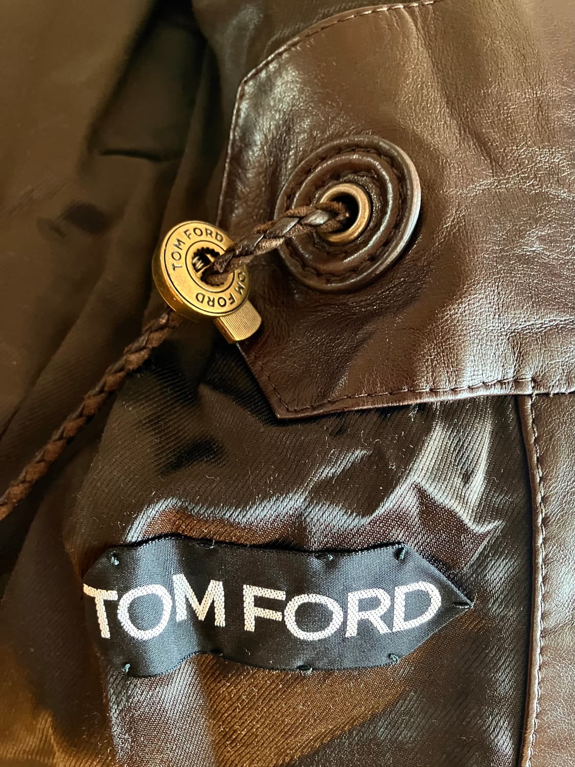 톰포드 가죽 롱패딩 상품이미지6