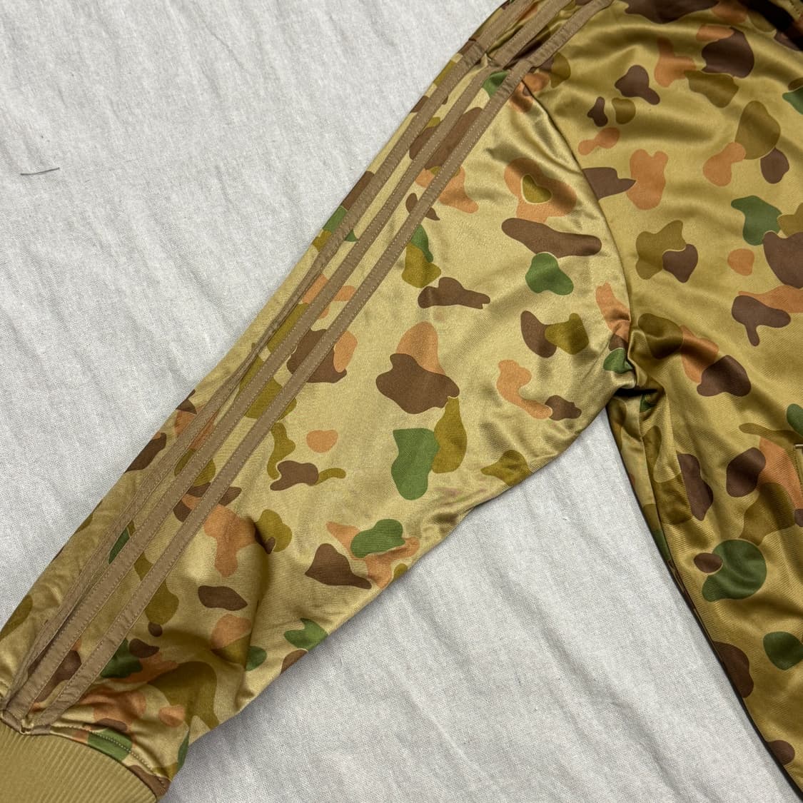 아디다스 황게 카모 트랙탑 져지 100 상품이미지4