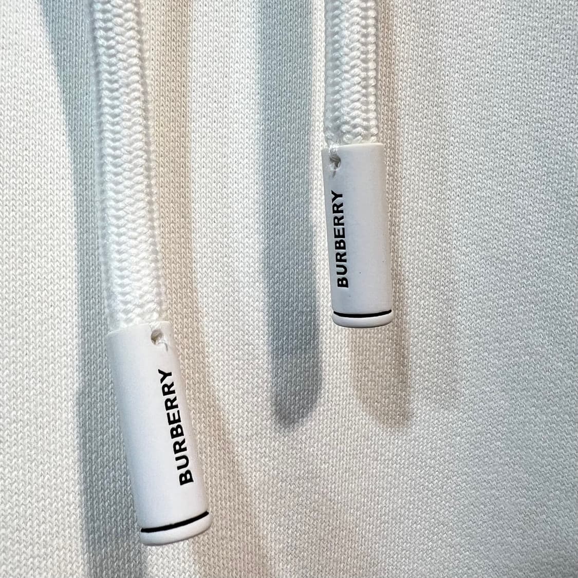 [L] BURBERRY 버버리 후드티 상품이미지2
