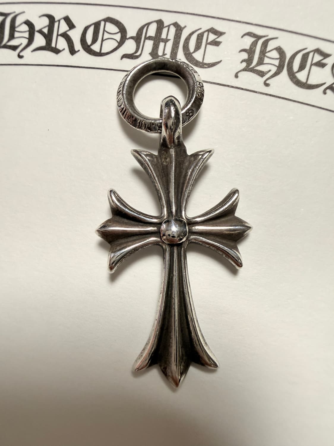 크롬하츠 크로스 참 실버 펜던트 상품이미지1