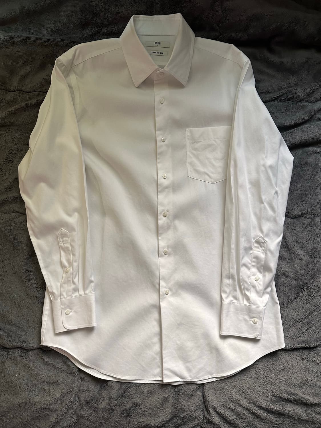 유니클로 슈퍼 논아이론 셔츠 화이트 상품이미지1