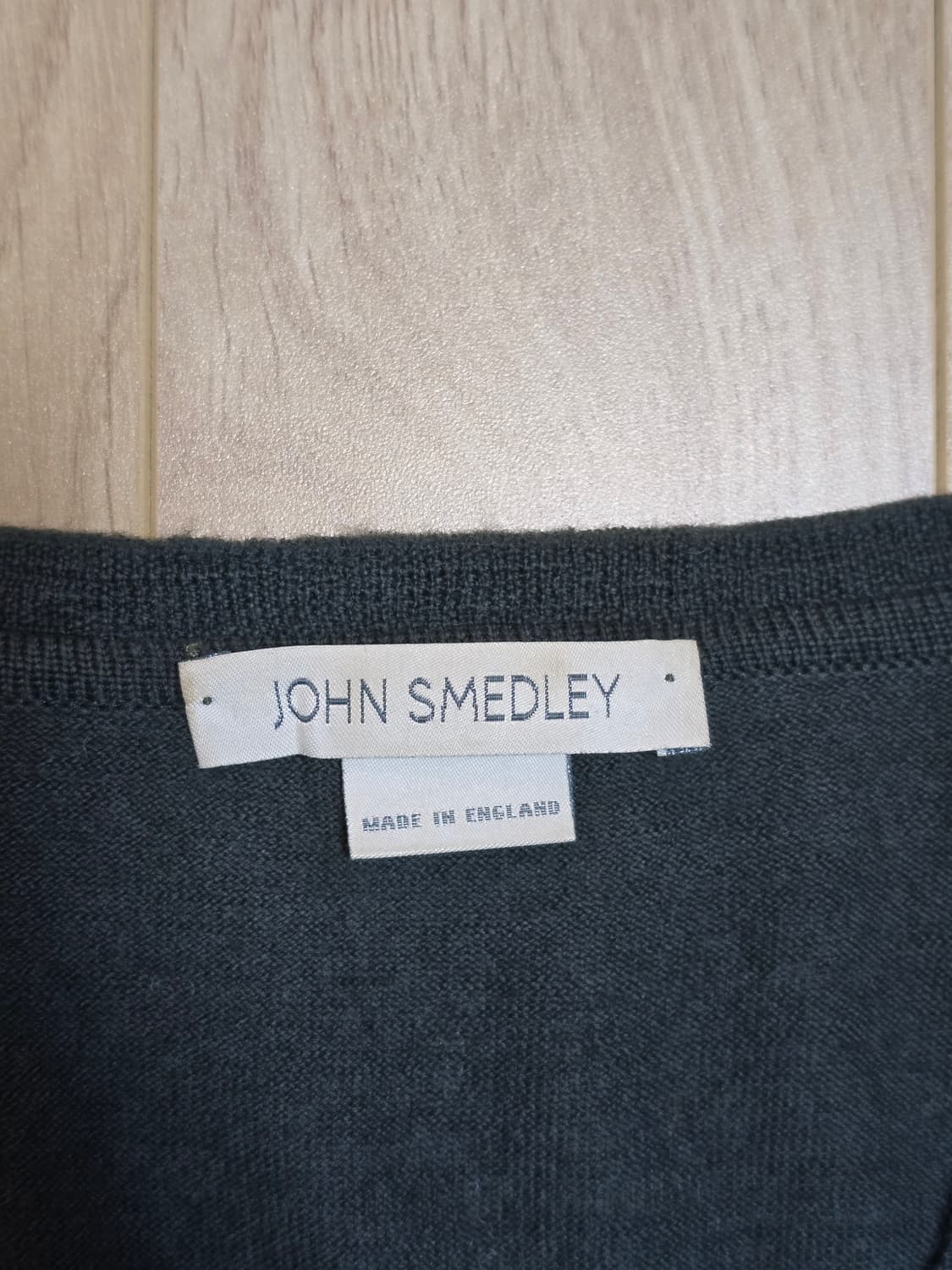 John Smedley 존스메들리 여성 브이넥 울 니트 상품이미지2