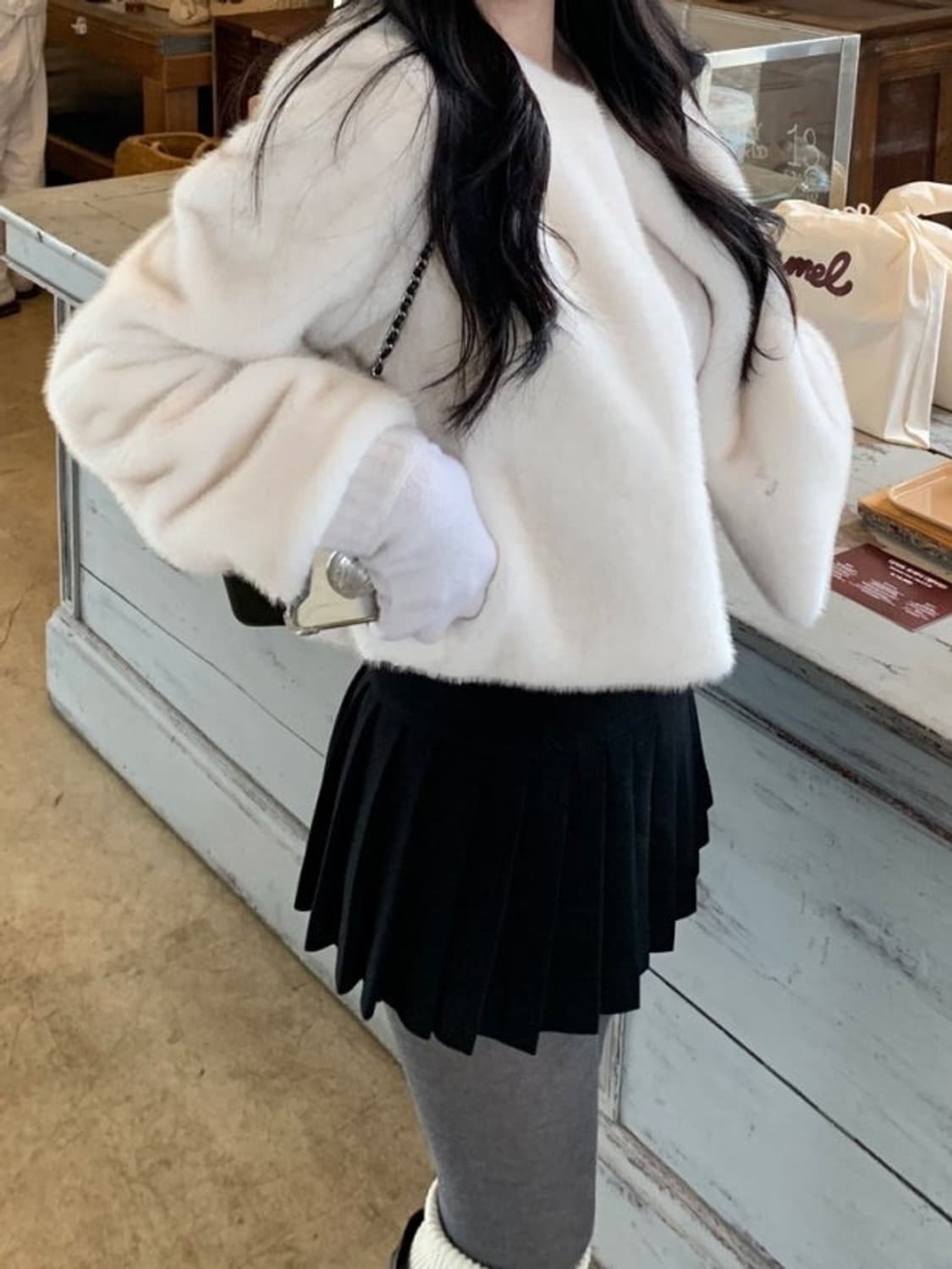 온트 홀리데이 퍼자켓  상품이미지5