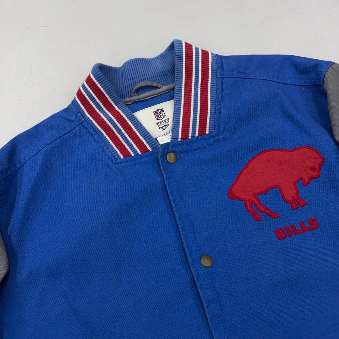 리복 X NFL 90s 버팔로빌스 코튼 바시티 자켓 상품이미지3
