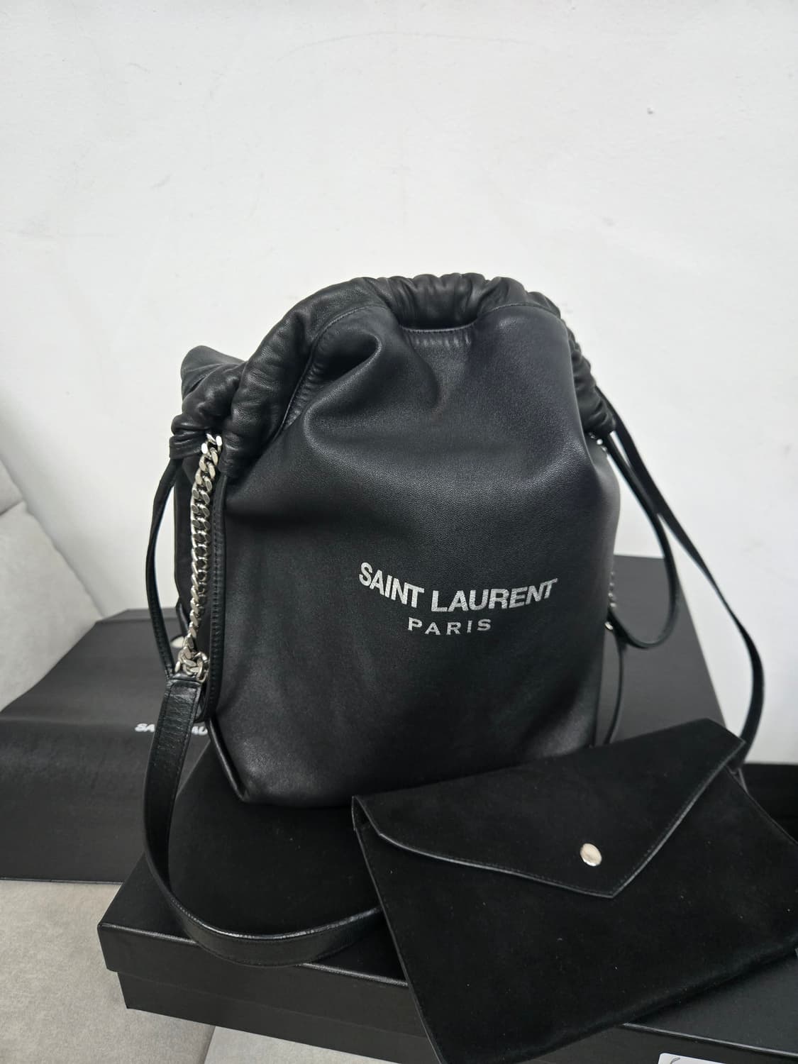 [보증서 정품] 입생로랑 테디 버킷백 상품이미지4