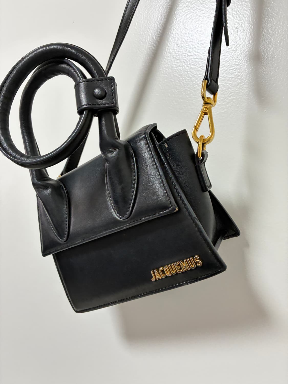 자크뮈스 르 치키토 누 레더 토트 백 상품이미지10