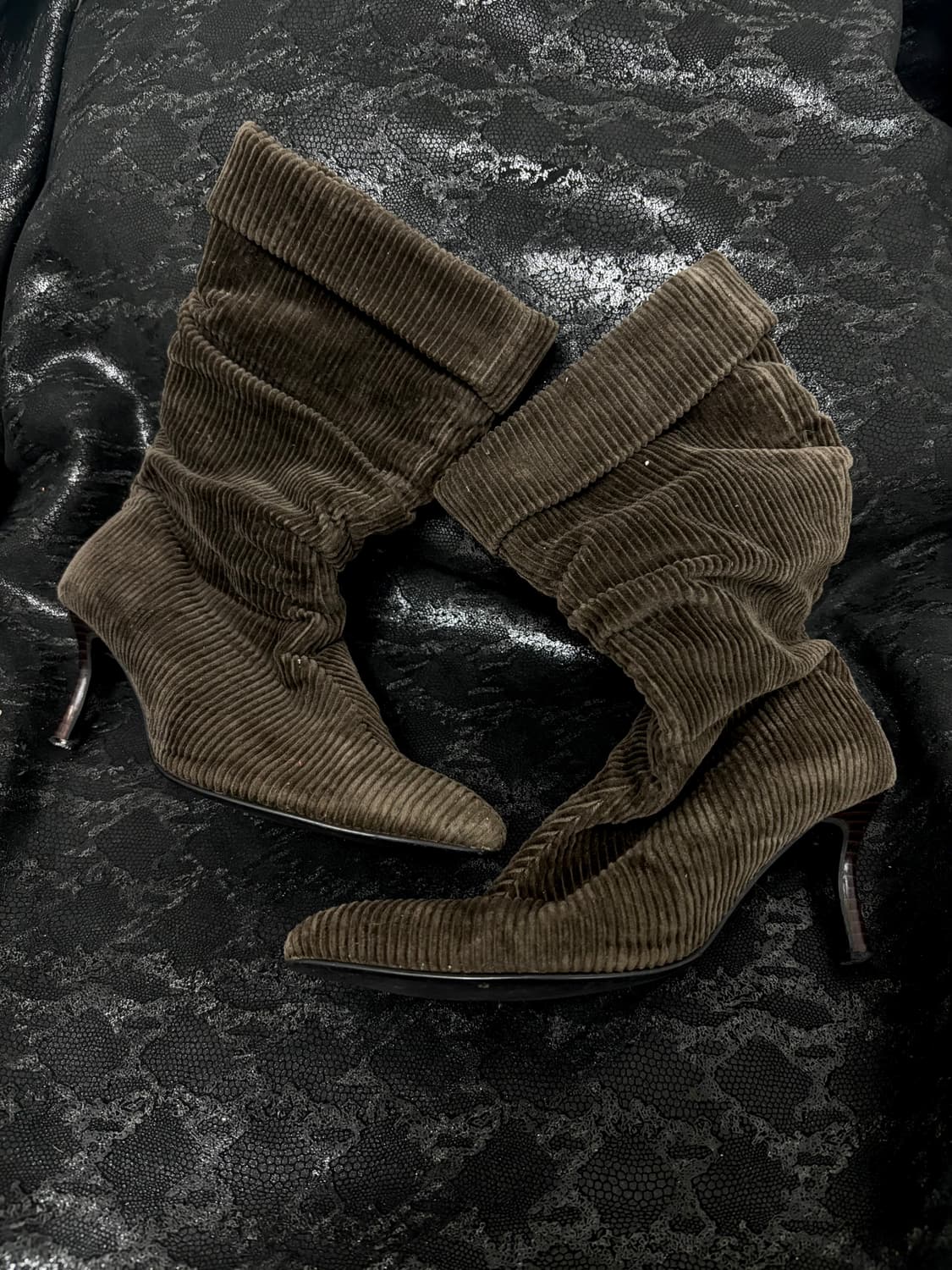 “Vintage” Y2K Mood Brown Suede Shoes 상품이미지3