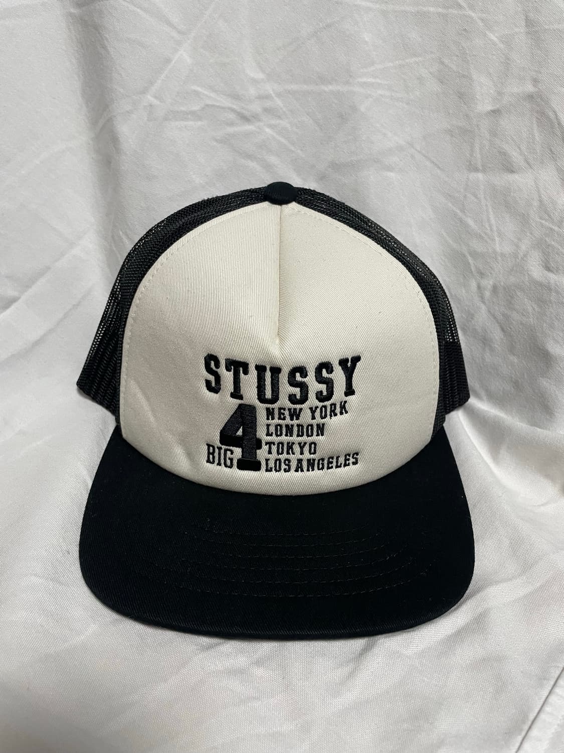 스투시 트러커 스냅백 블랙 상품이미지1