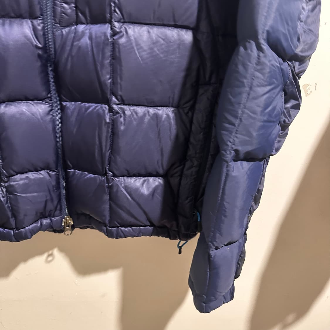 노스페이스 네이비 눕시 패딩 상품이미지4