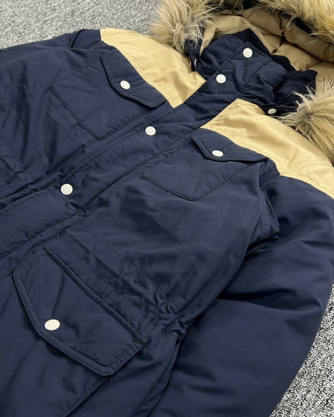 노스페이스 화이트라벨 구스다운 베이지 패딩  상품이미지3