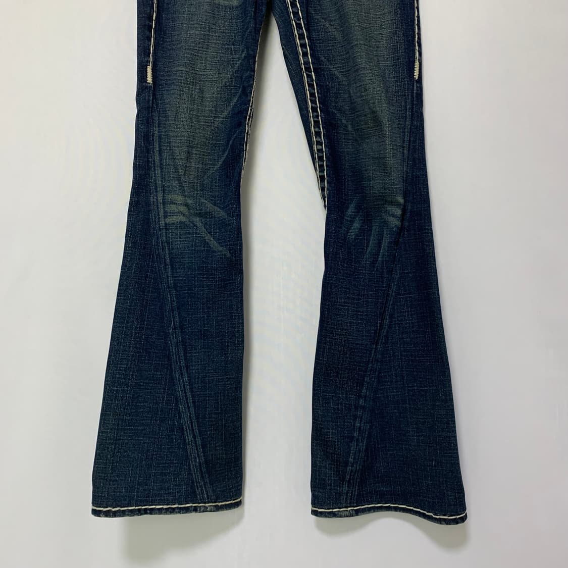 00s 트루릴리젼 부츠컷 데님 청바지 24인치 로우라이즈 로우웨스트 y2 상품이미지3