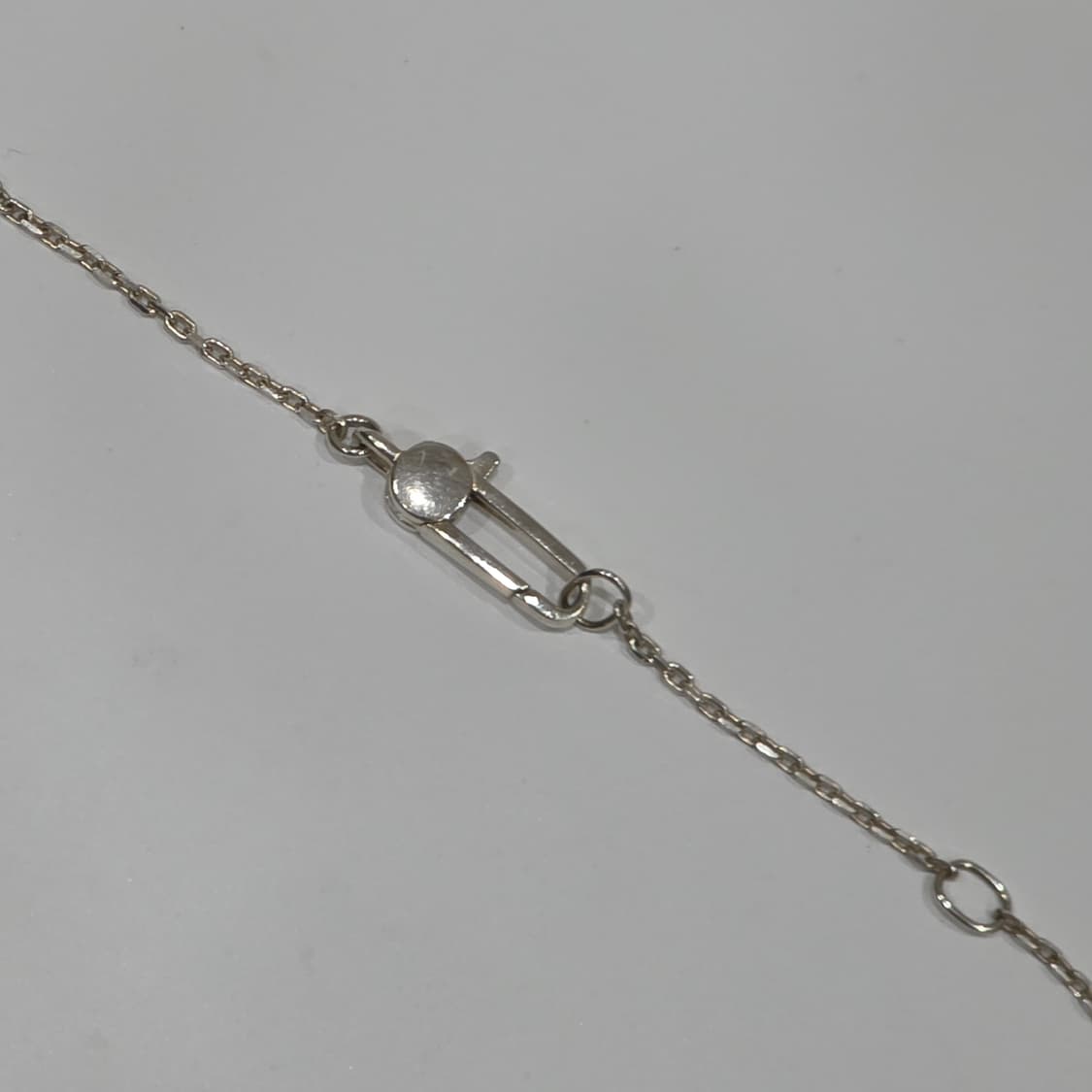 구찌 트레이드마크 하트펜던트 실버 체인 목걸이 상품이미지5