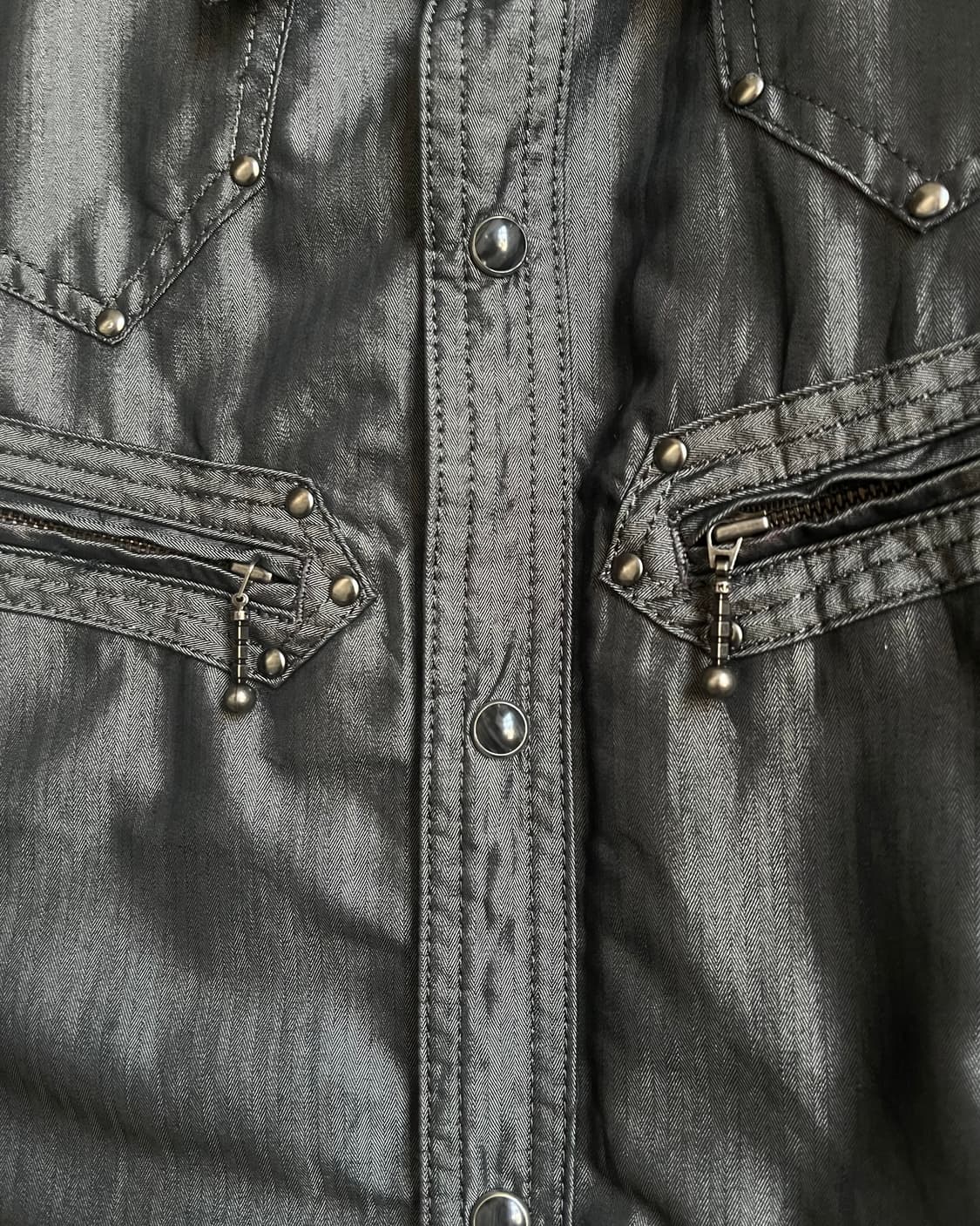 HIDEWAYS Japan Metallic Studed 1/2 Shirt 상품이미지5