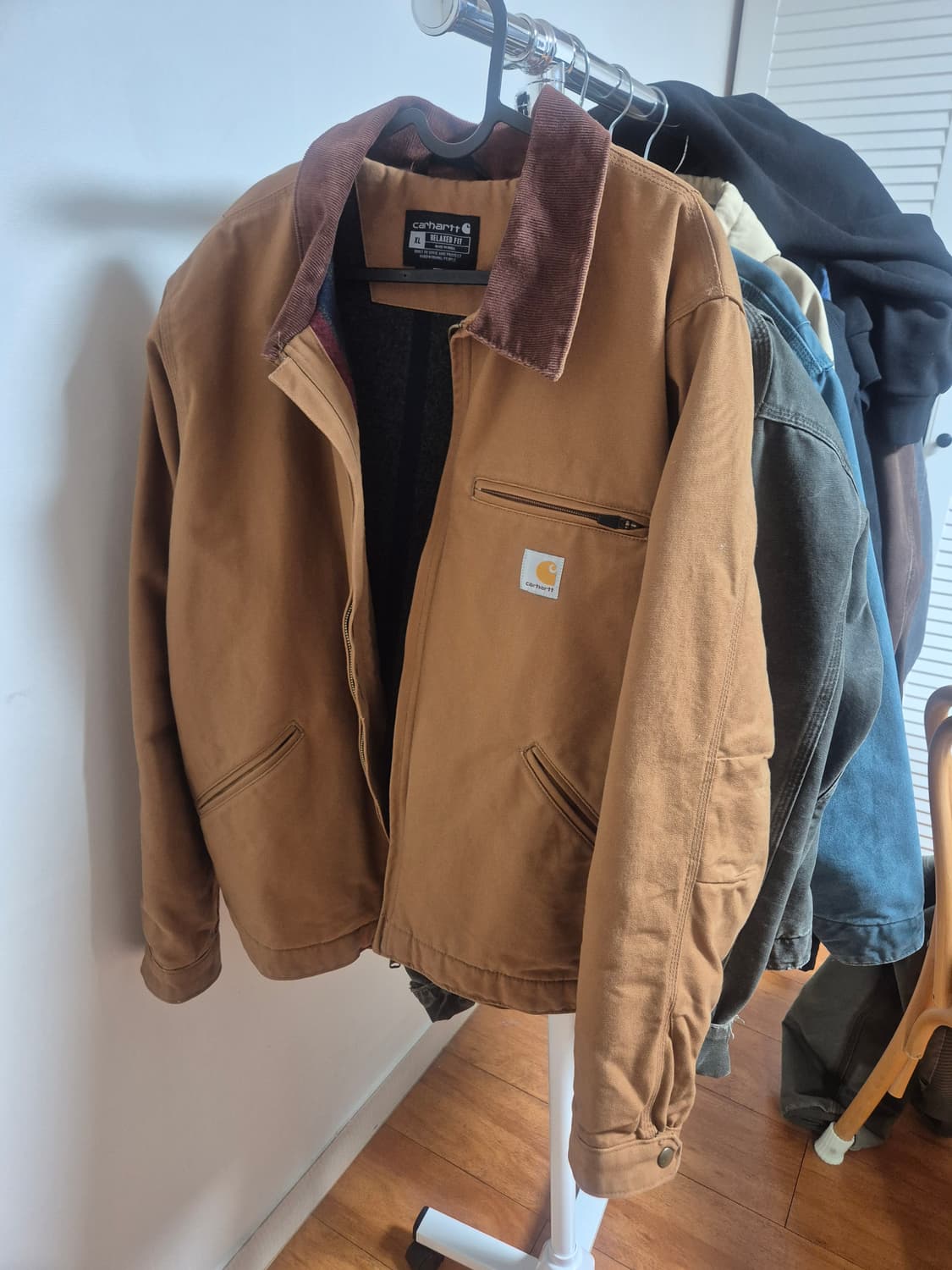 칼하트 디트로이트 자켓 상품이미지1