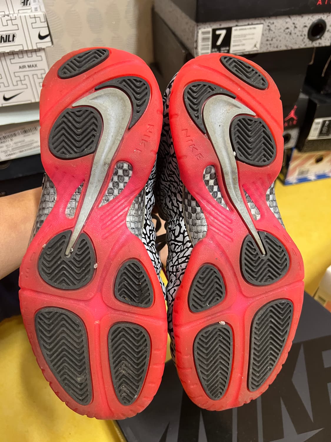 나이키 애어폼포짓 프로 상품이미지6