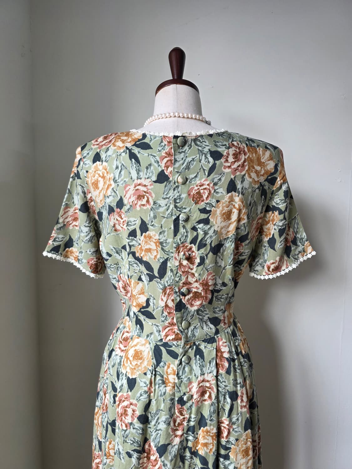 플라워 레이스 포인트 반팔 롱 원피스 상품이미지3