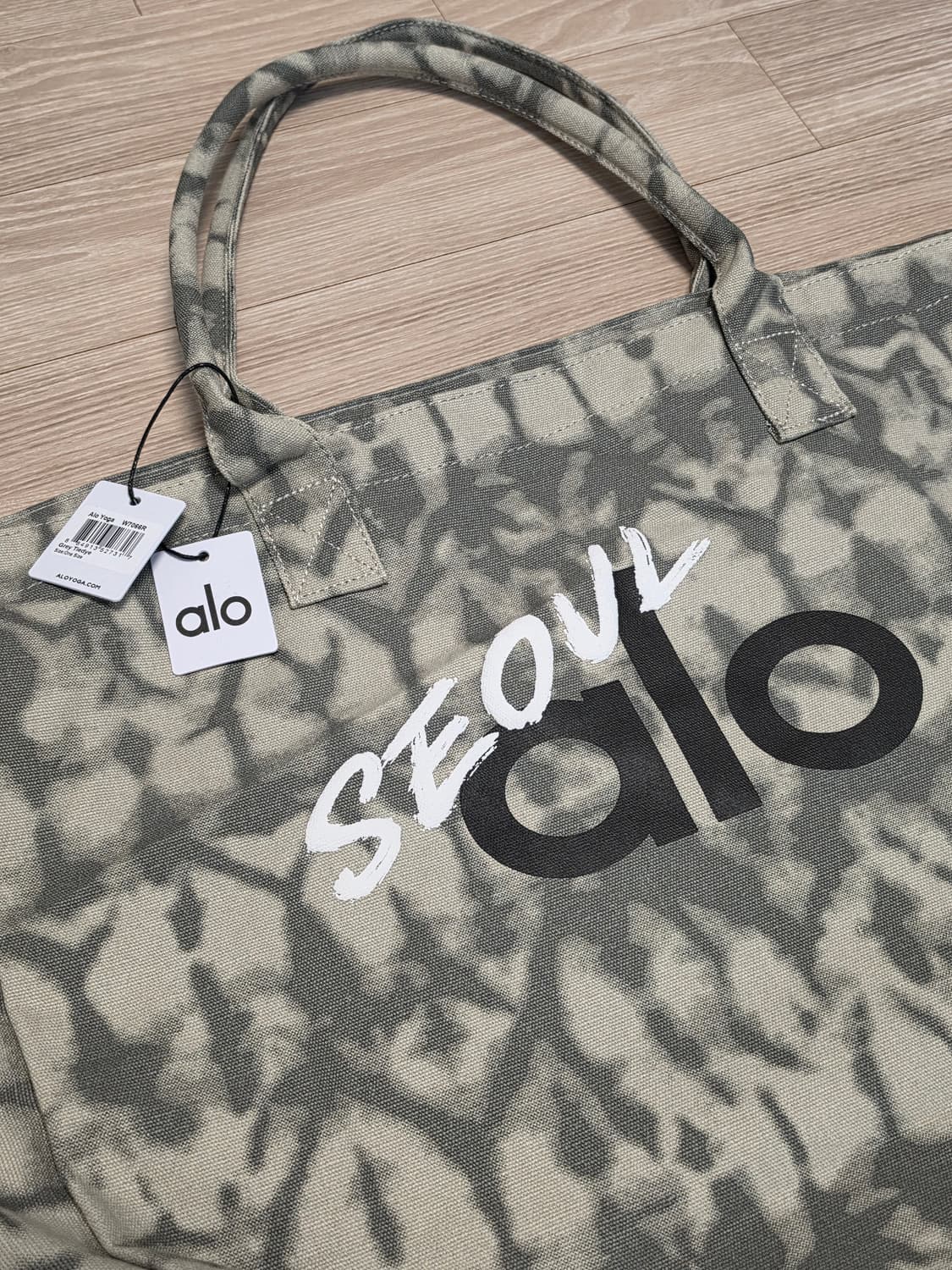*이너백 포함* Alo 알로 쇼퍼백 서울에디션 상품이미지4