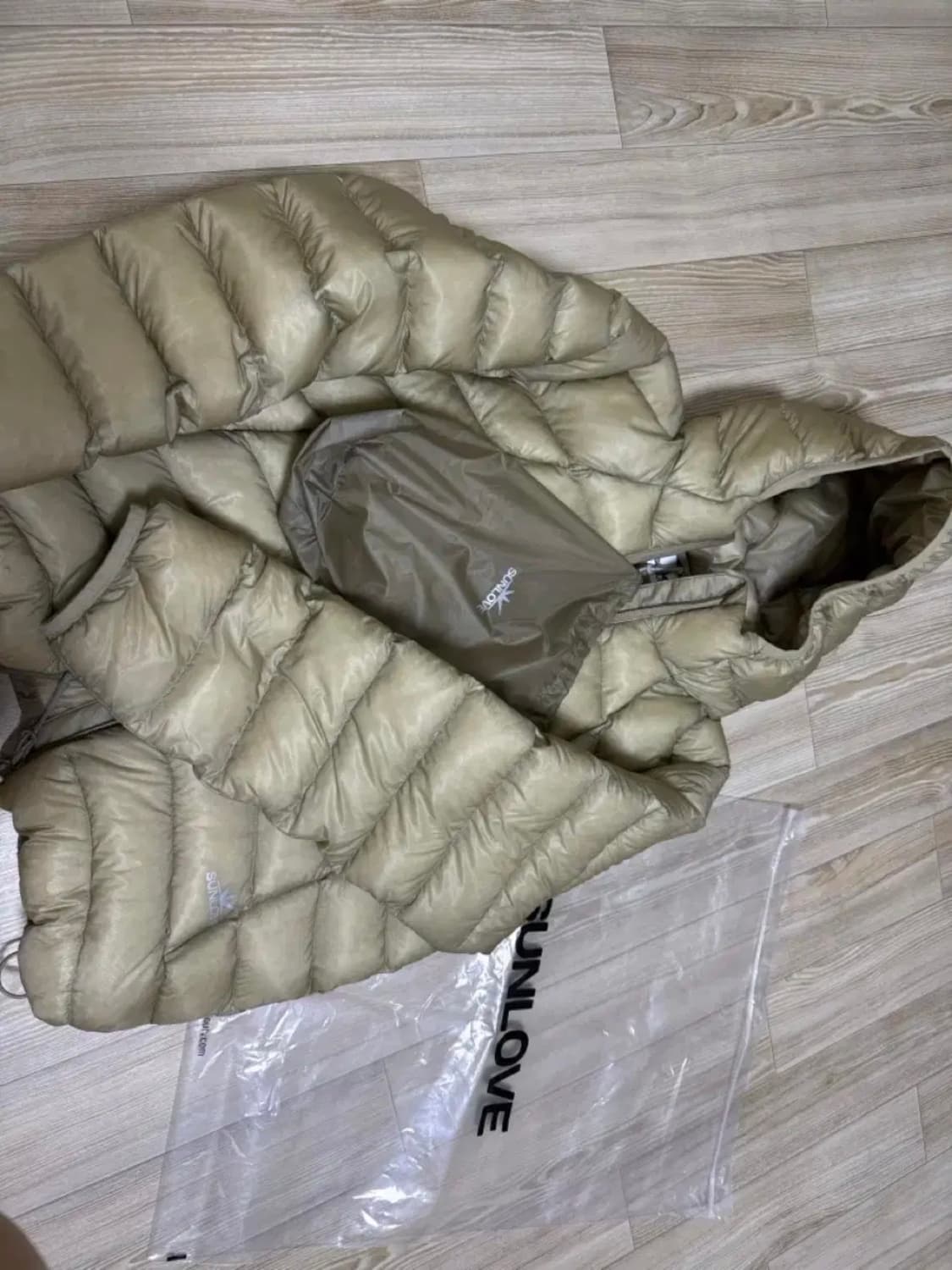 썬러브 경량패딩 스톤 S 상품이미지3