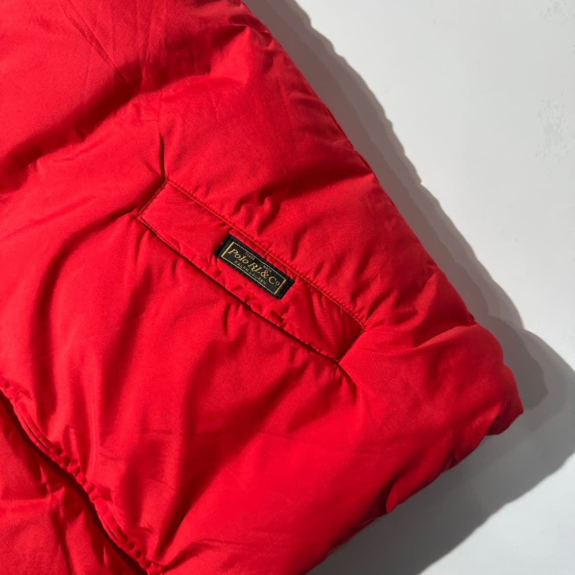 폴로 랄프로렌 리버시블 크레스트 와펜 다운 패딩 베스트 상품이미지9