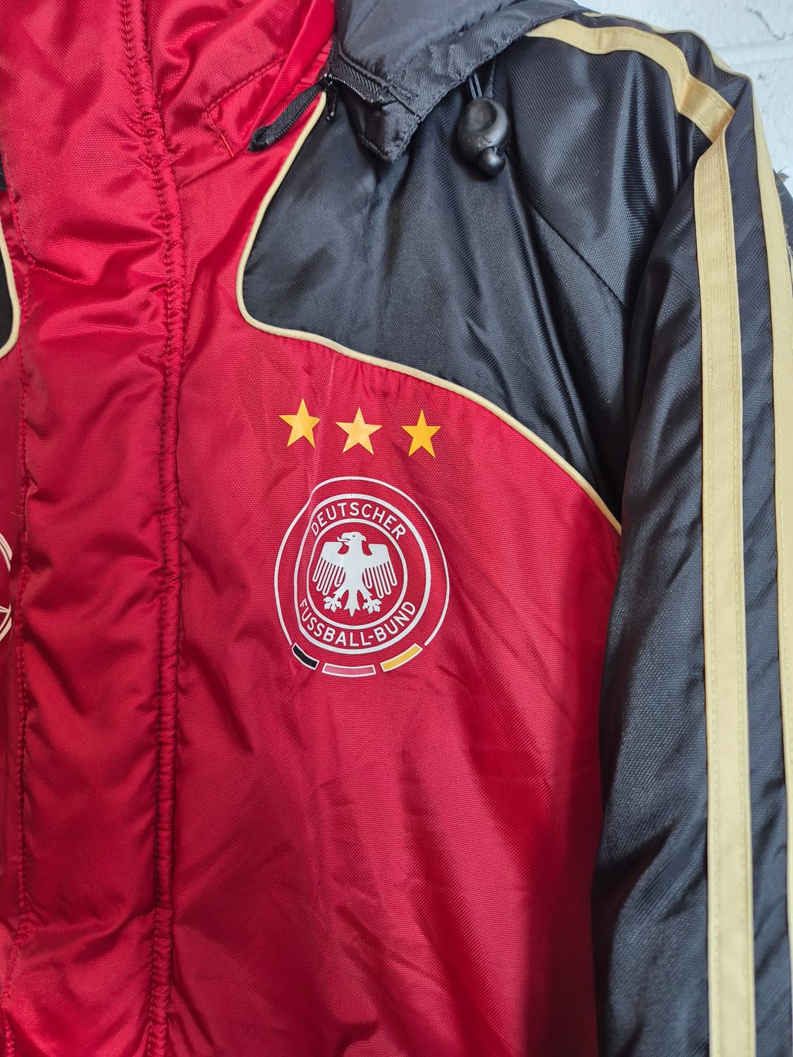 100 )아디다스 독일 축구 국가대표팀 패딩 자켓 상품이미지2