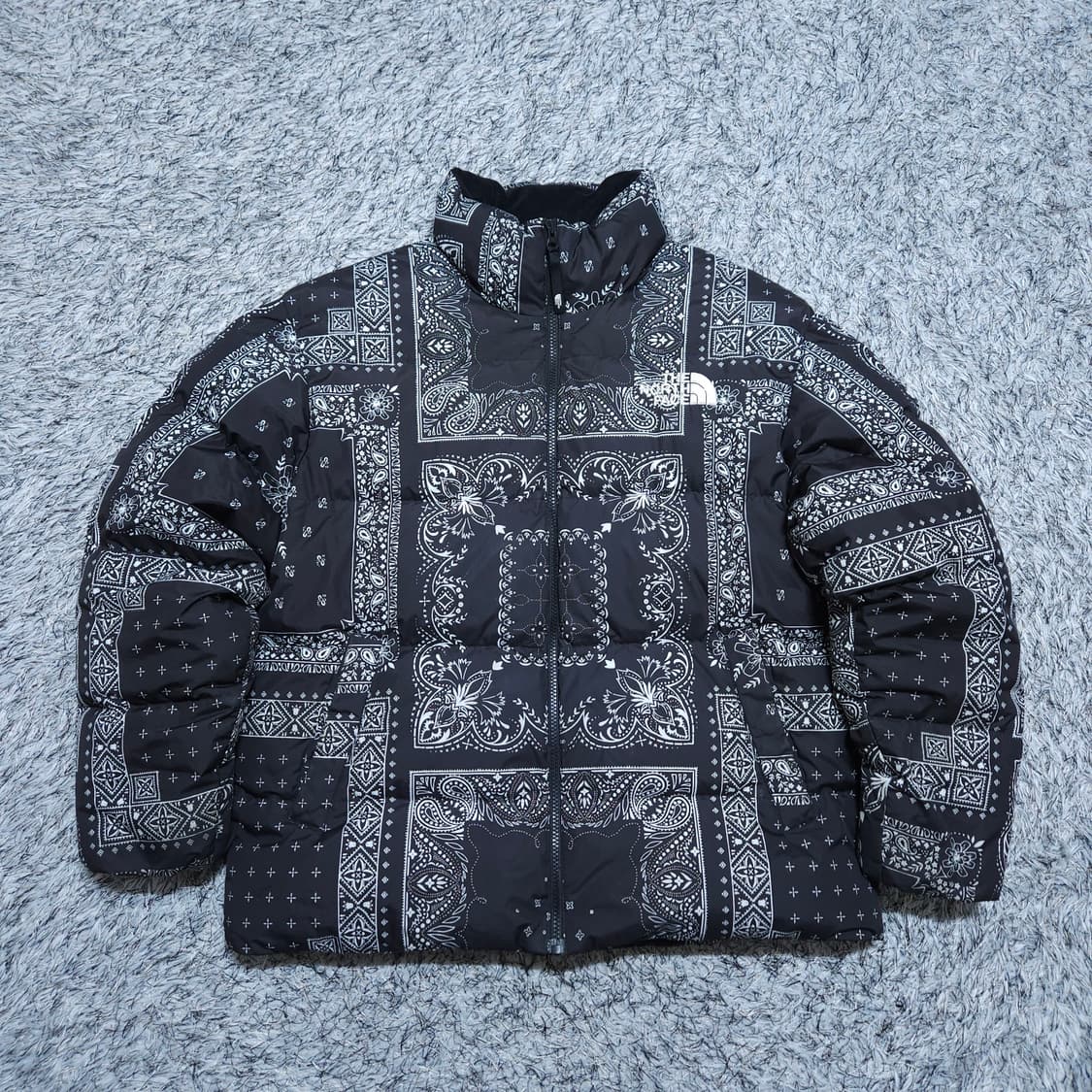 노스페이스) L 남자 페이즐리 눕시패딩 구스다운 / 왕눈이샵 상품이미지1