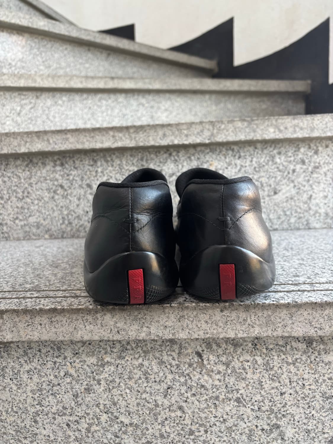 프라다 스포츠 버클 로퍼 상품이미지2