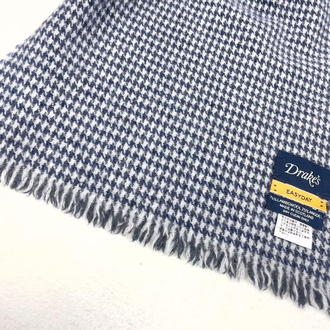 드레익스 이지데이 램스울 앙고라 체크 머플러 상품이미지3