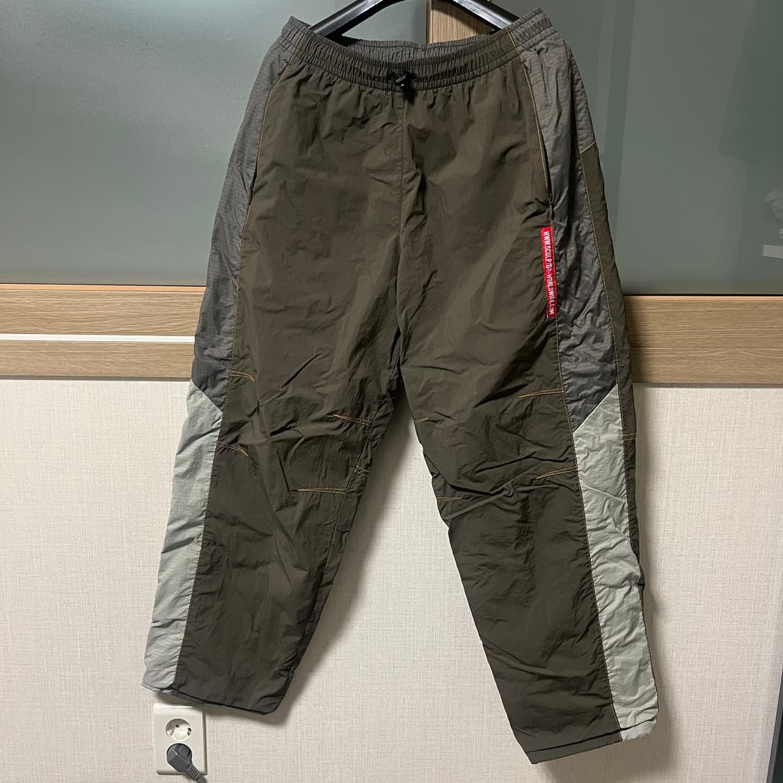 스컬프터 팬츠 브라운 Three Block Pants 상품이미지3