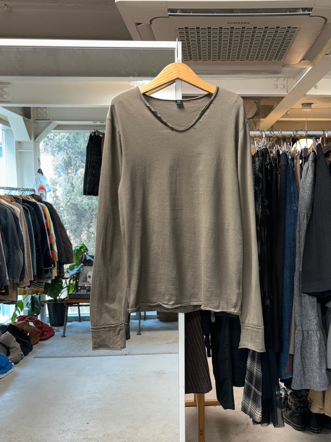 쟈딕앤볼테르 롱슬리브 상품이미지1