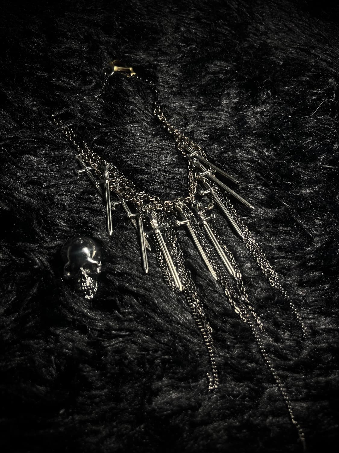 A sword layering necklace 상품이미지1