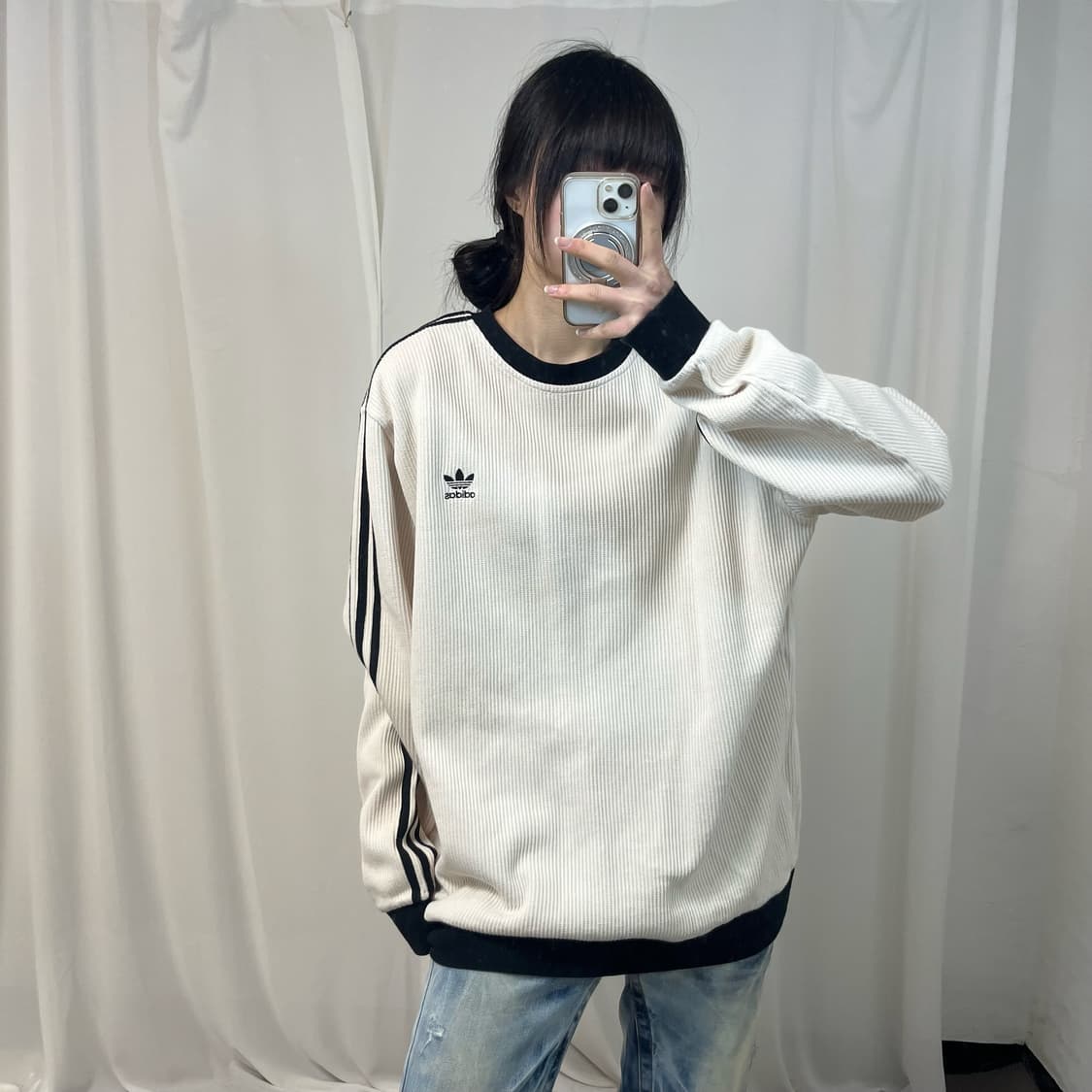 Adidas classic crewneck sweatshirts 상품이미지1