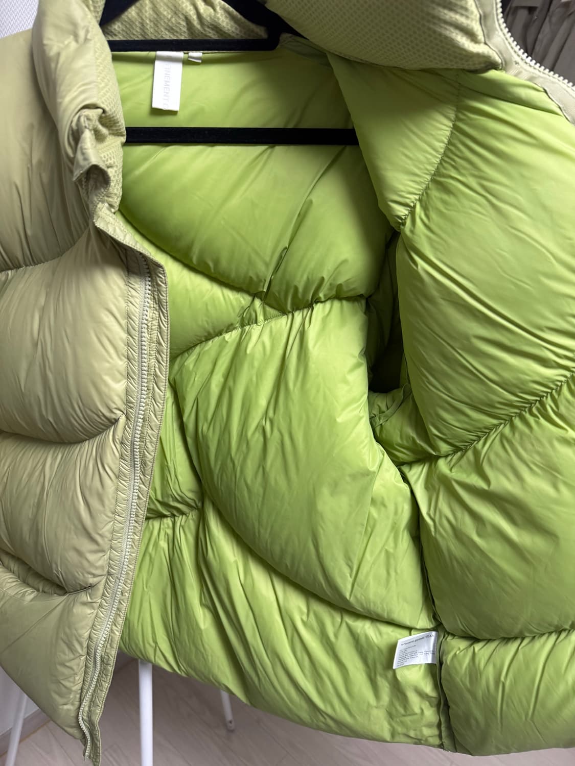 Yeah 구스다운 패딩 (2사이즈 / 라임) 상품이미지3