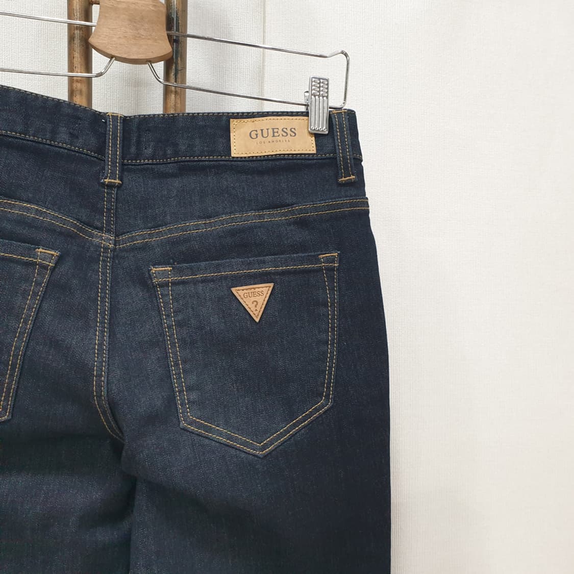 게스 남성용 슬림 크롭 스트레이트 데님 청바지(28) 상품이미지4